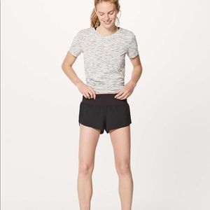 Lululemon ‘Chase Me Short’ 🍋